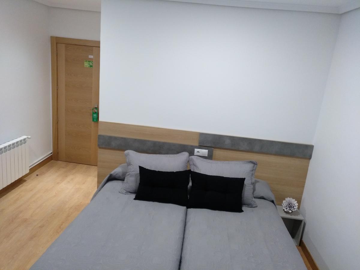Hostal Rioja Condestable Logroño Dış mekan fotoğraf
